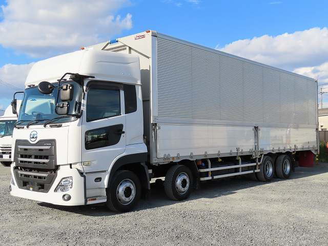 中古トラック UDトラックスアルミウィング
