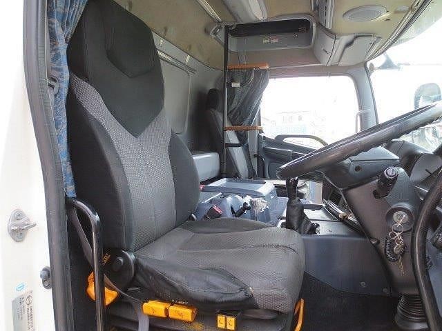 中古トラック 日野キャブ付シャーシ ＃11