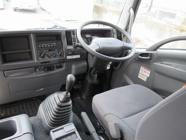 中古トラック いすゞ平ボディクレーン付 ＃15