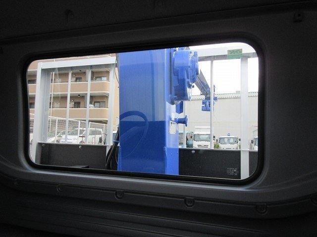 中古トラック いすゞ平ボディクレーン付 ＃19