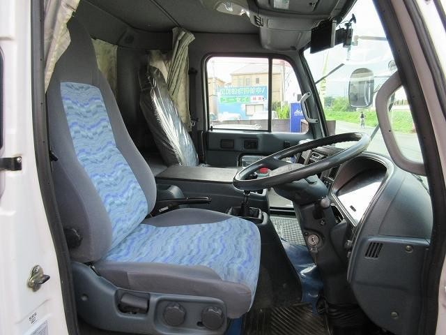 中古トラック UDトラックスクレーン付 ＃13