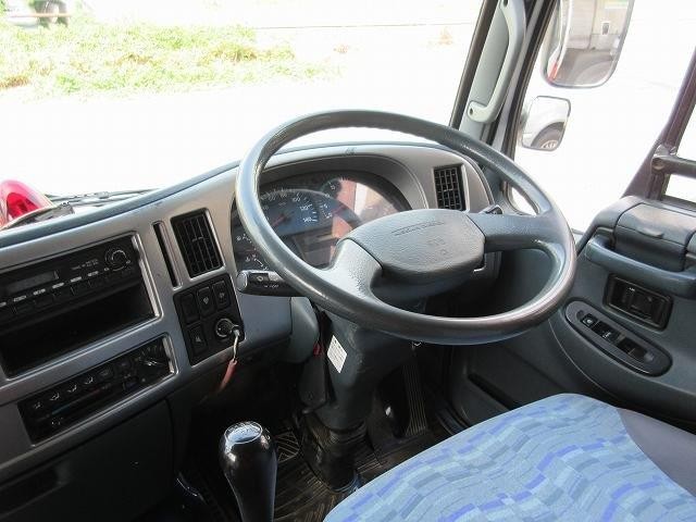 中古トラック UDトラックスクレーン付 ＃16