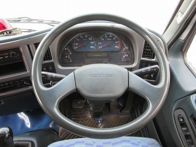 中古トラック UDトラックスクレーン付 ＃17