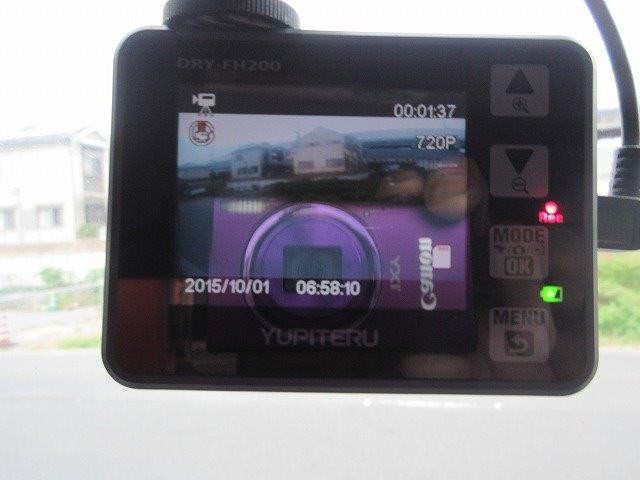 中古トラック UDトラックスクレーン付 #23