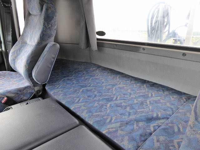 中古トラック UDトラックストラクタ #23