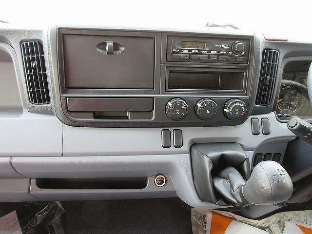 中古トラック 三菱ふそう平ボディ #12