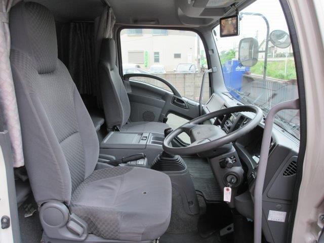 中古トラック いすゞ冷凍バン #12