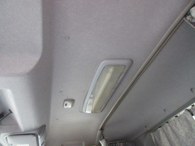 中古トラック いすゞ冷凍バン #24