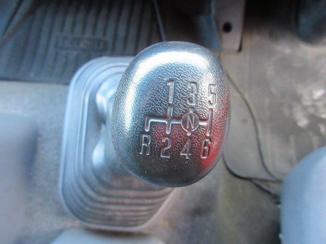 中古トラック いすゞ冷凍バン #16