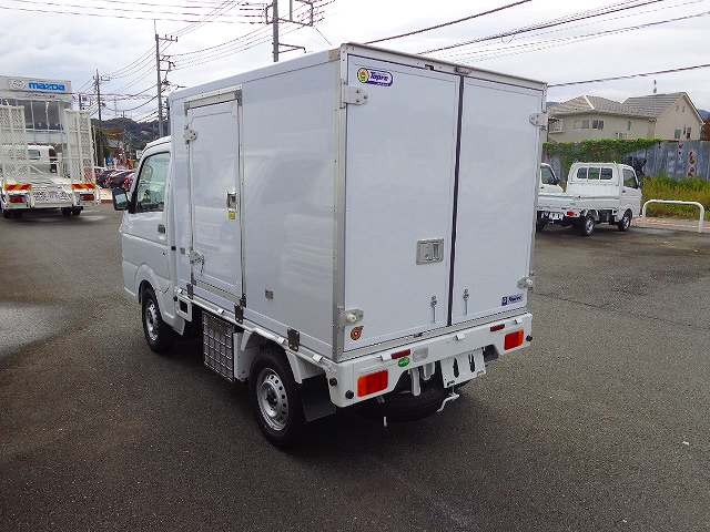 中古トラック 日産軽冷凍バン #4