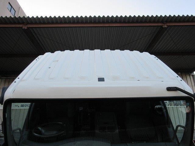 中古トラック いすゞ冷凍バン #12