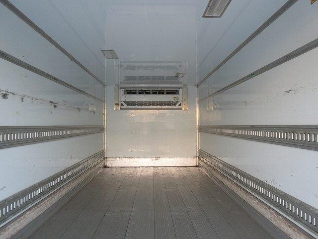 中古トラック いすゞ冷凍バン #7