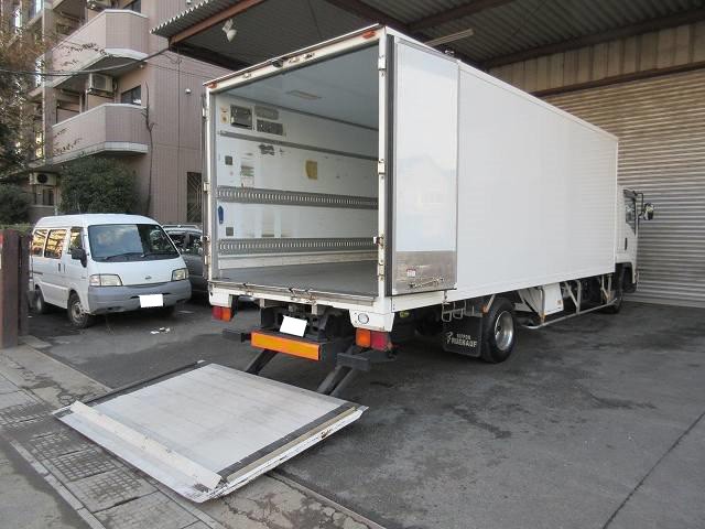 中古トラック いすゞ冷凍バン #8