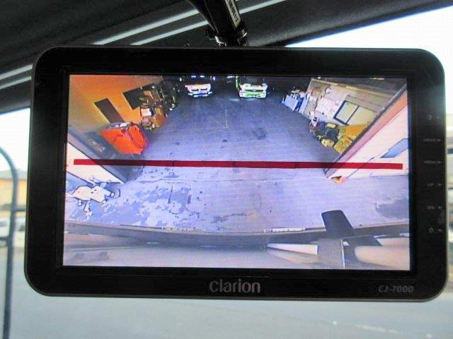 中古トラック いすゞ冷凍バン ＃19