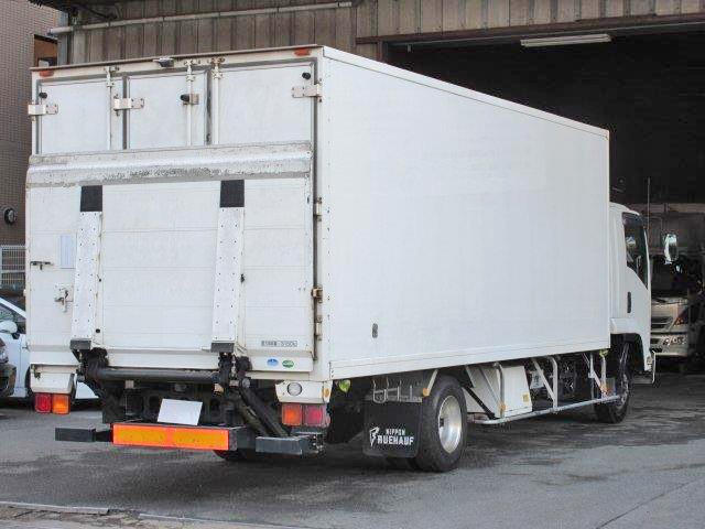 中古トラック いすゞ冷凍バン ＃3