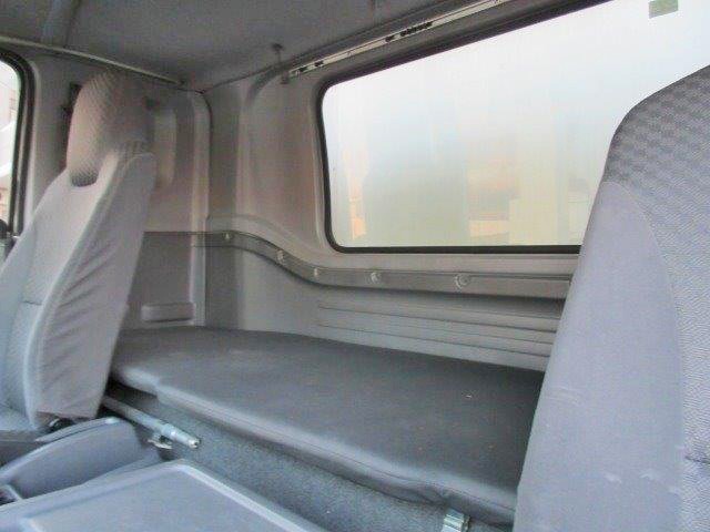 中古トラック いすゞ冷凍バン ＃21