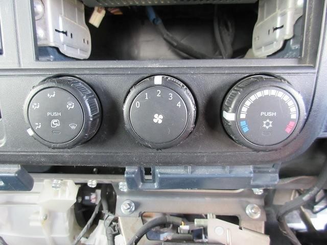 中古トラック 三菱ふそうキャブのみ #22