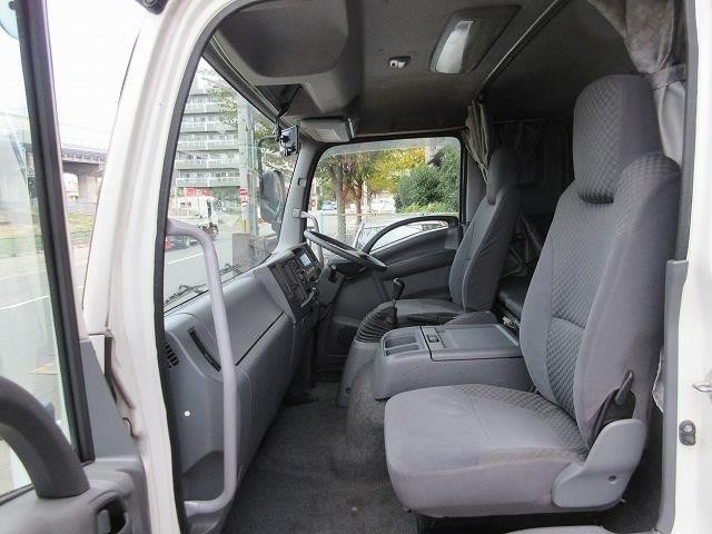 中古トラック いすゞ冷凍バン ＃20