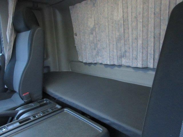中古トラック 日野冷凍バン #23