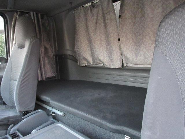 中古トラック いすゞアルミバン #24