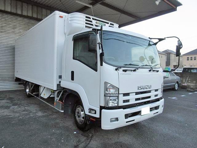 中古トラック いすゞ冷凍バン #2