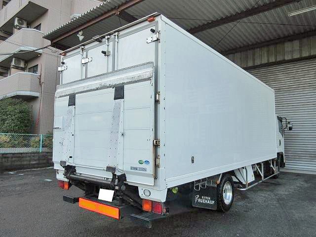 中古トラック いすゞ冷凍バン #3