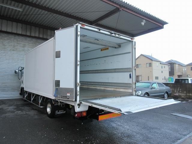 中古トラック いすゞ冷凍バン #7