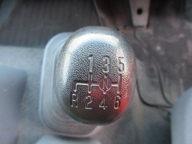 中古トラック いすゞ冷凍バン #15