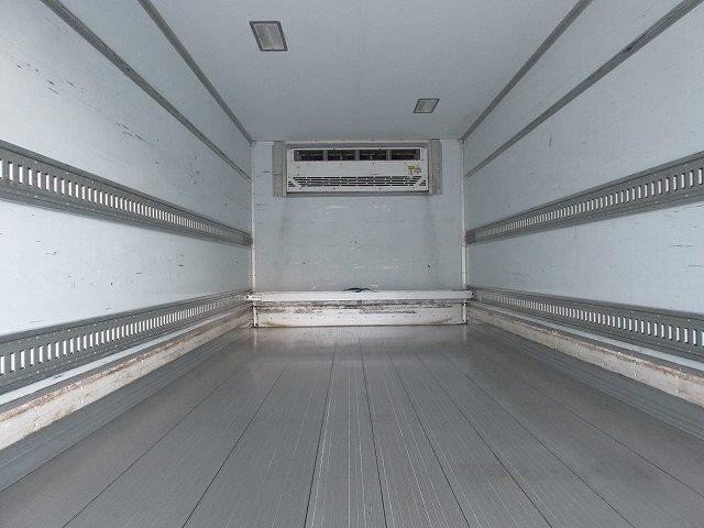 中古トラック いすゞ冷凍バン #8