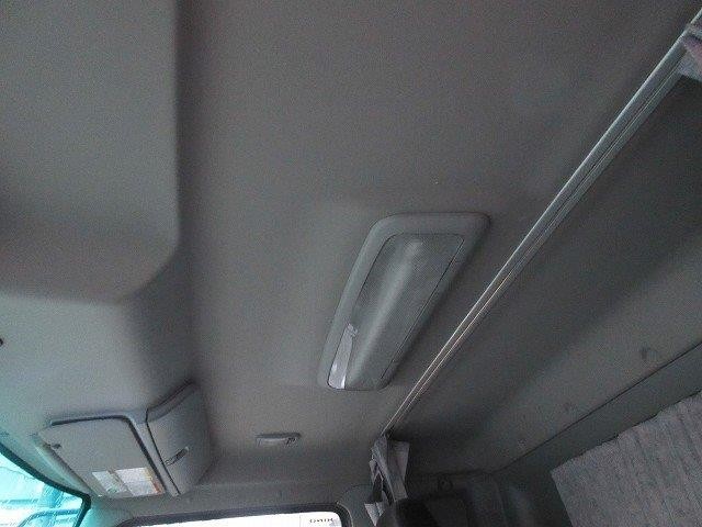 中古トラック 日野冷凍バン #22