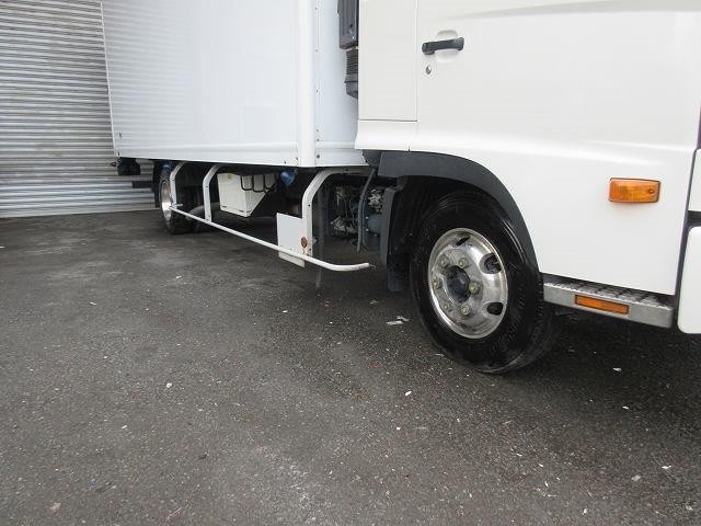 中古トラック 日野冷凍バン #9