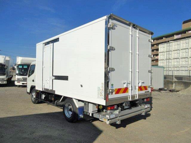 中古トラック 三菱ふそう冷蔵冷凍車 #4