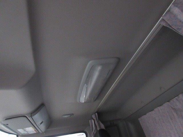 中古トラック 日野冷凍バン #24