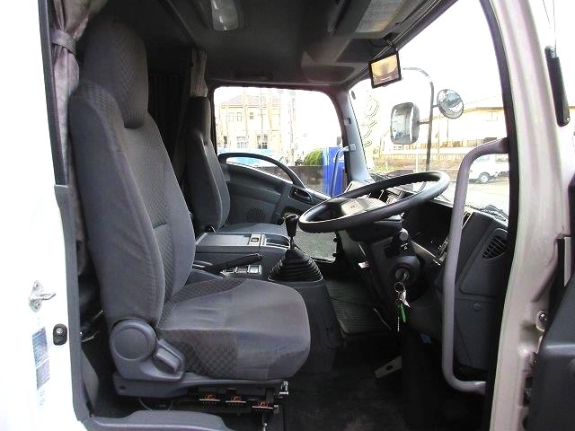 中古トラック いすゞ冷凍バン #14