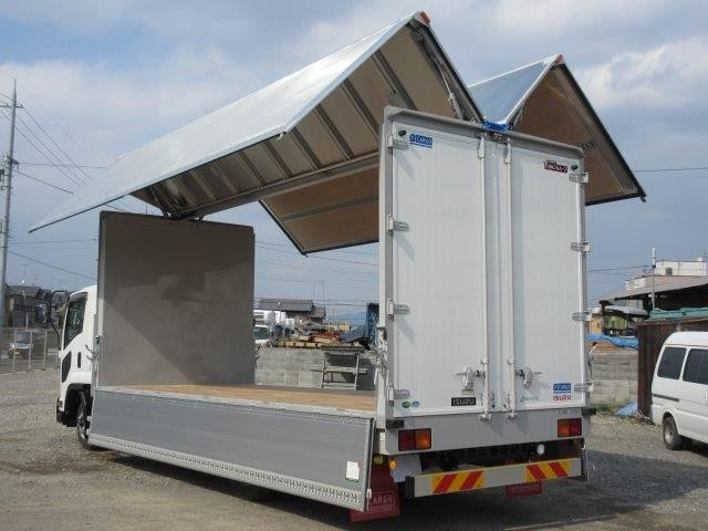 中古トラック いすゞアルミウィング ＃4