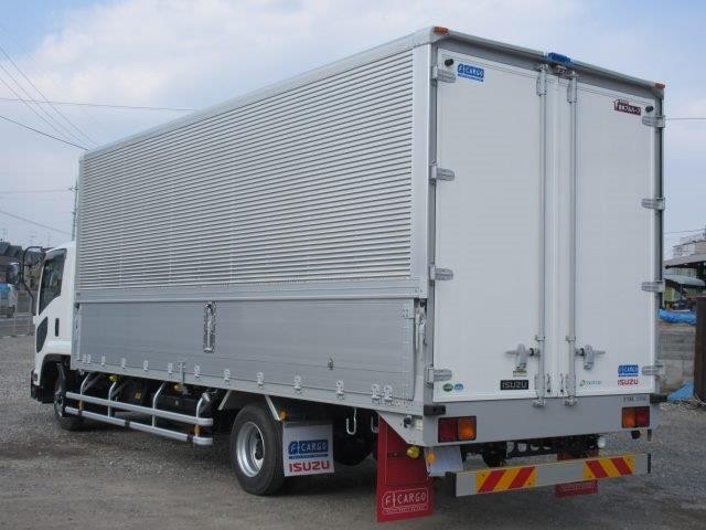 中古トラック いすゞアルミウィング ＃6