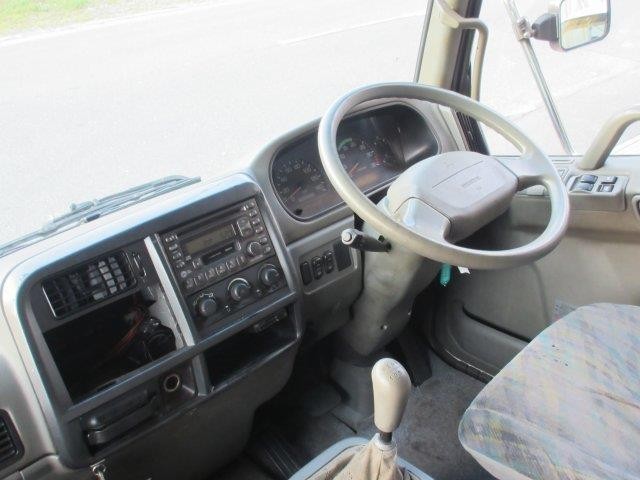 中古トラック 三菱ふそうアルミウィング ＃13