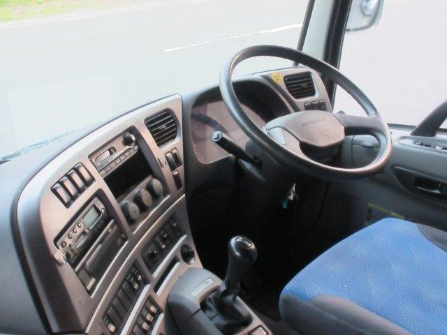 中古トラック UDトラックスタンク車 #15