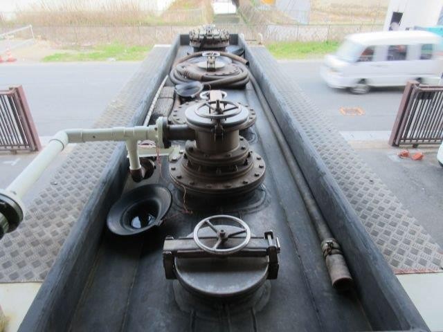 中古トラック UDトラックスタンク車 ＃7