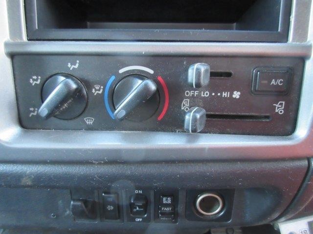 中古トラック 日野冷凍バン ＃19