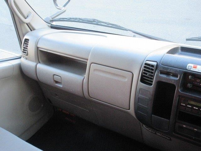 中古トラック 日野冷凍バン ＃16