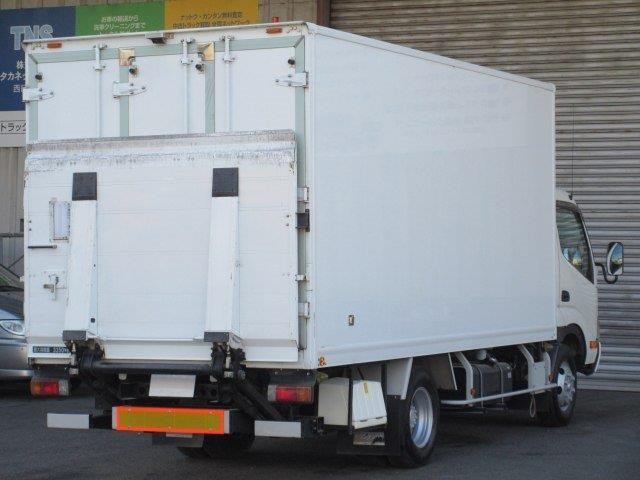 中古トラック 日野冷凍バン ＃3