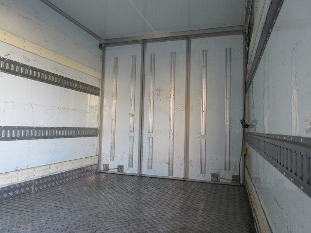 中古トラック 日野冷凍バン ＃10