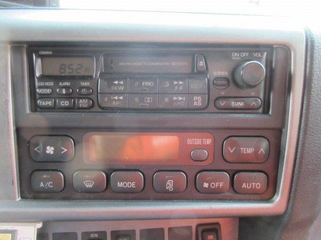 中古トラック 日野冷凍冷蔵車 #18