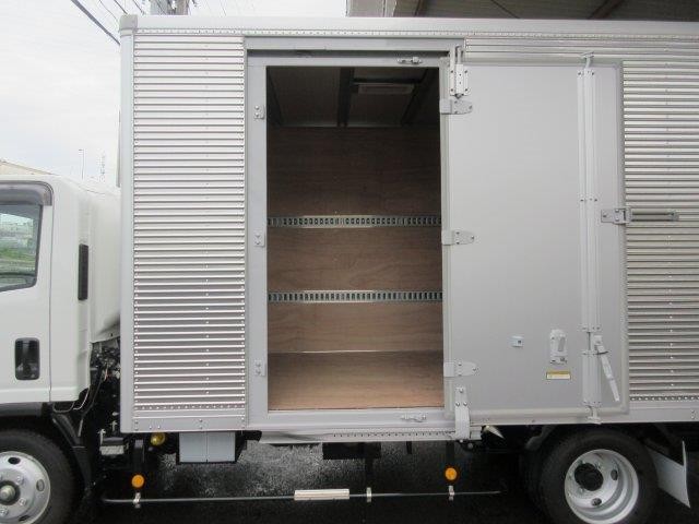 中古トラック いすゞアルミバン #6
