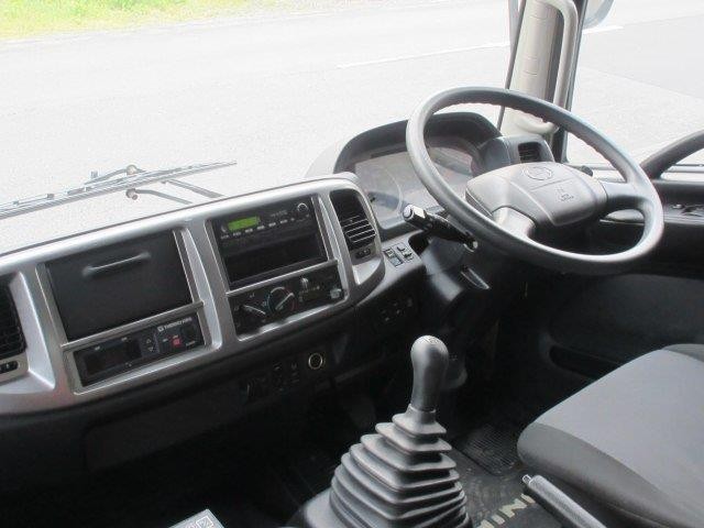 中古トラック 日野冷凍バン #17