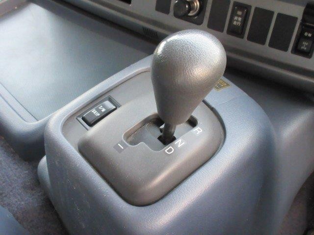 中古トラック 日野冷凍バン #17