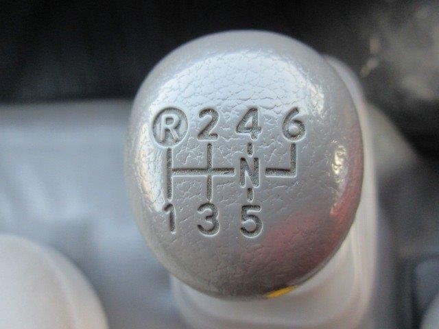 中古トラック 日野冷凍バン #17