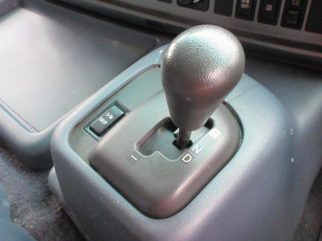 中古トラック 日野冷凍バン #17