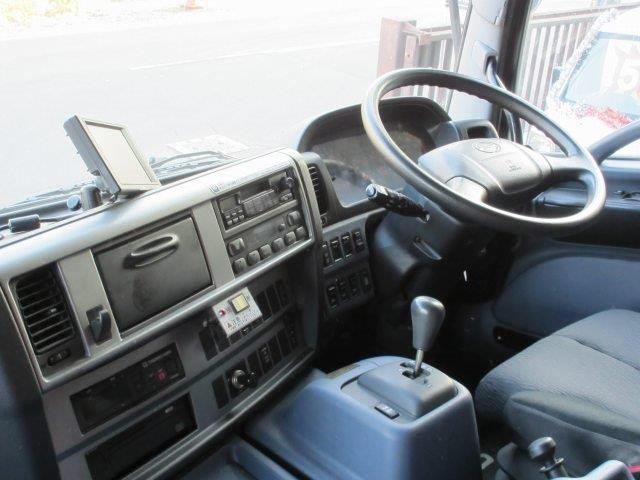 中古トラック 日野冷凍バン #13